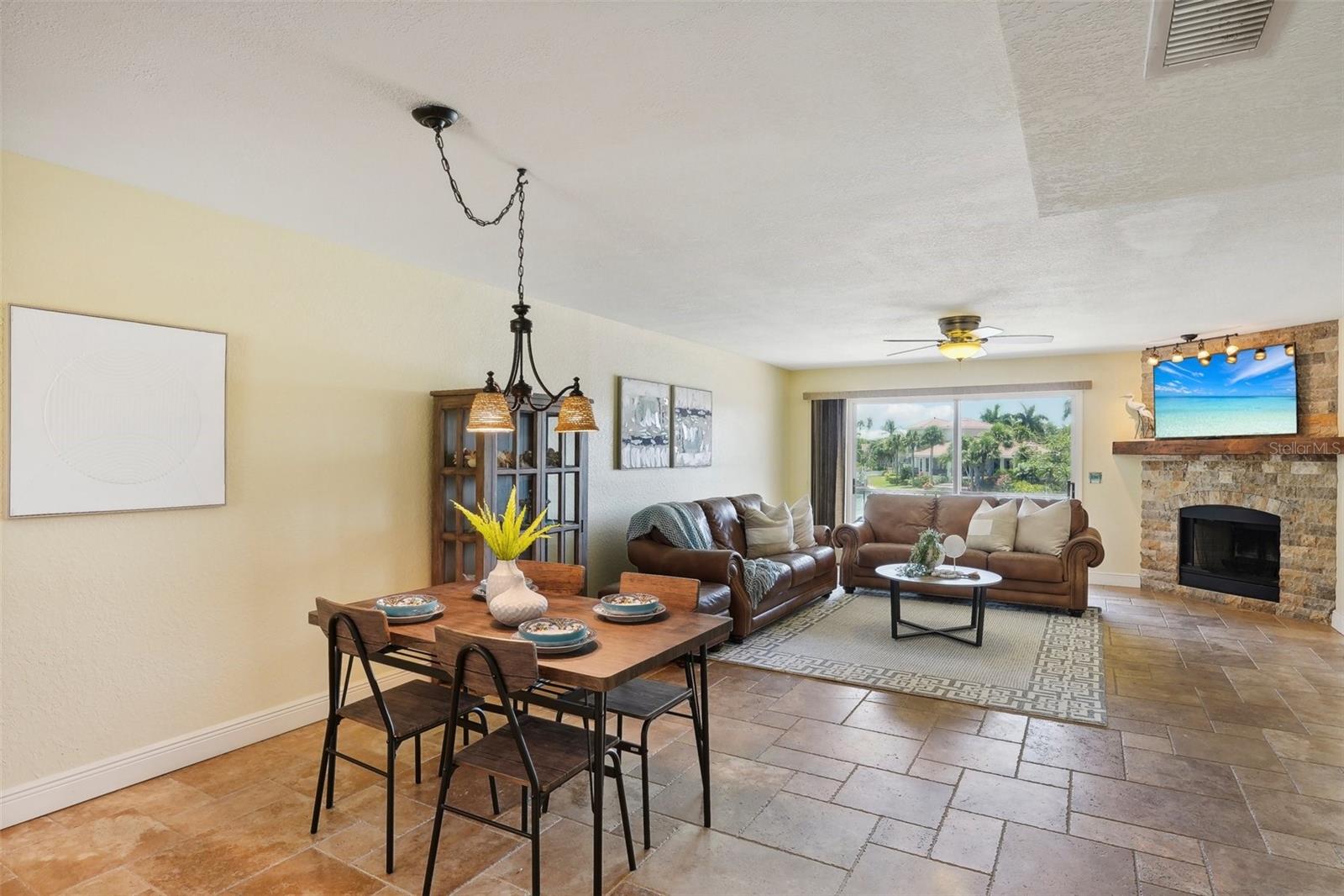 Image 8 of 57 For 637 Pinellas Bayway  105