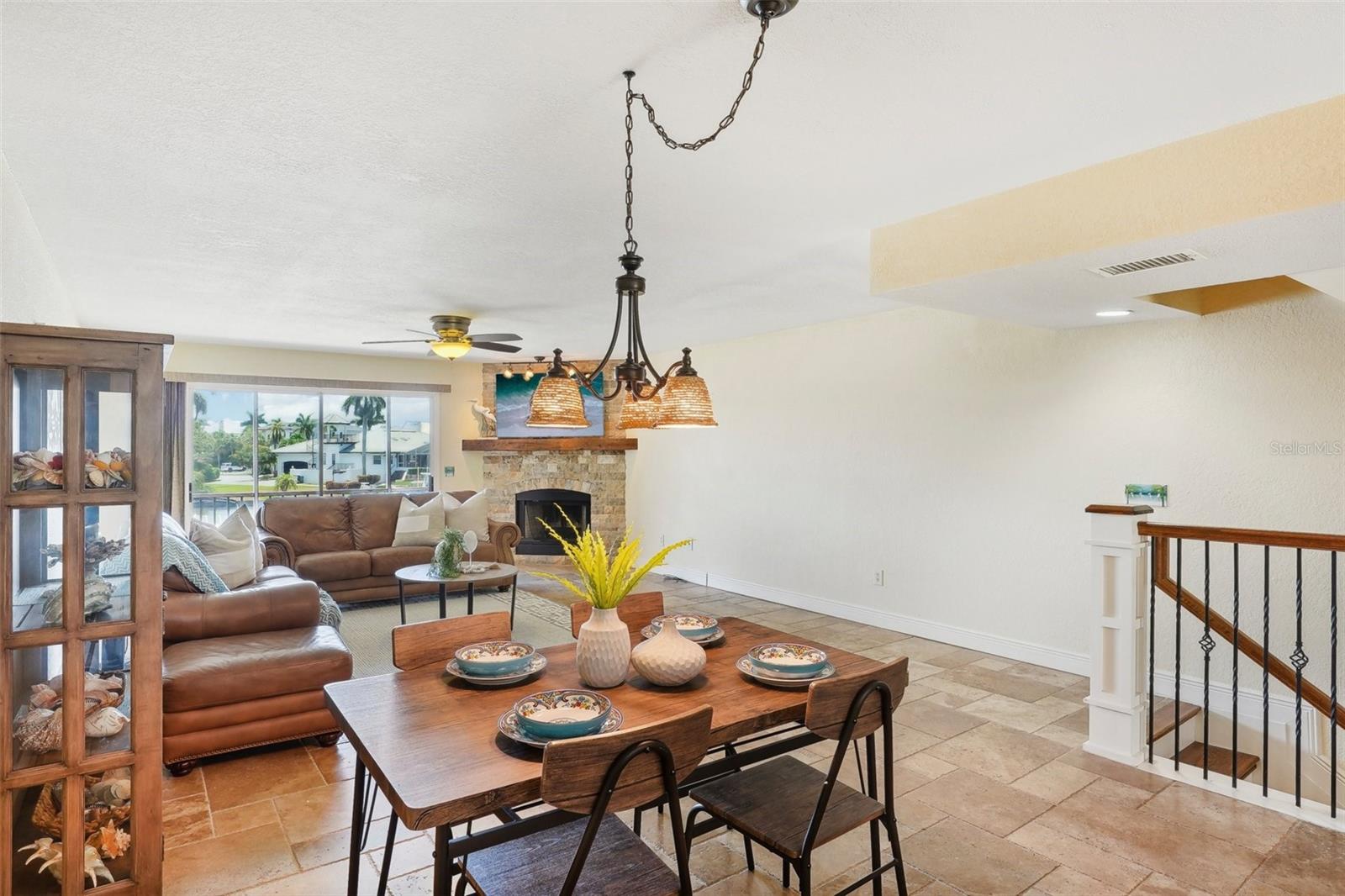 Image 9 of 57 For 637 Pinellas Bayway  105