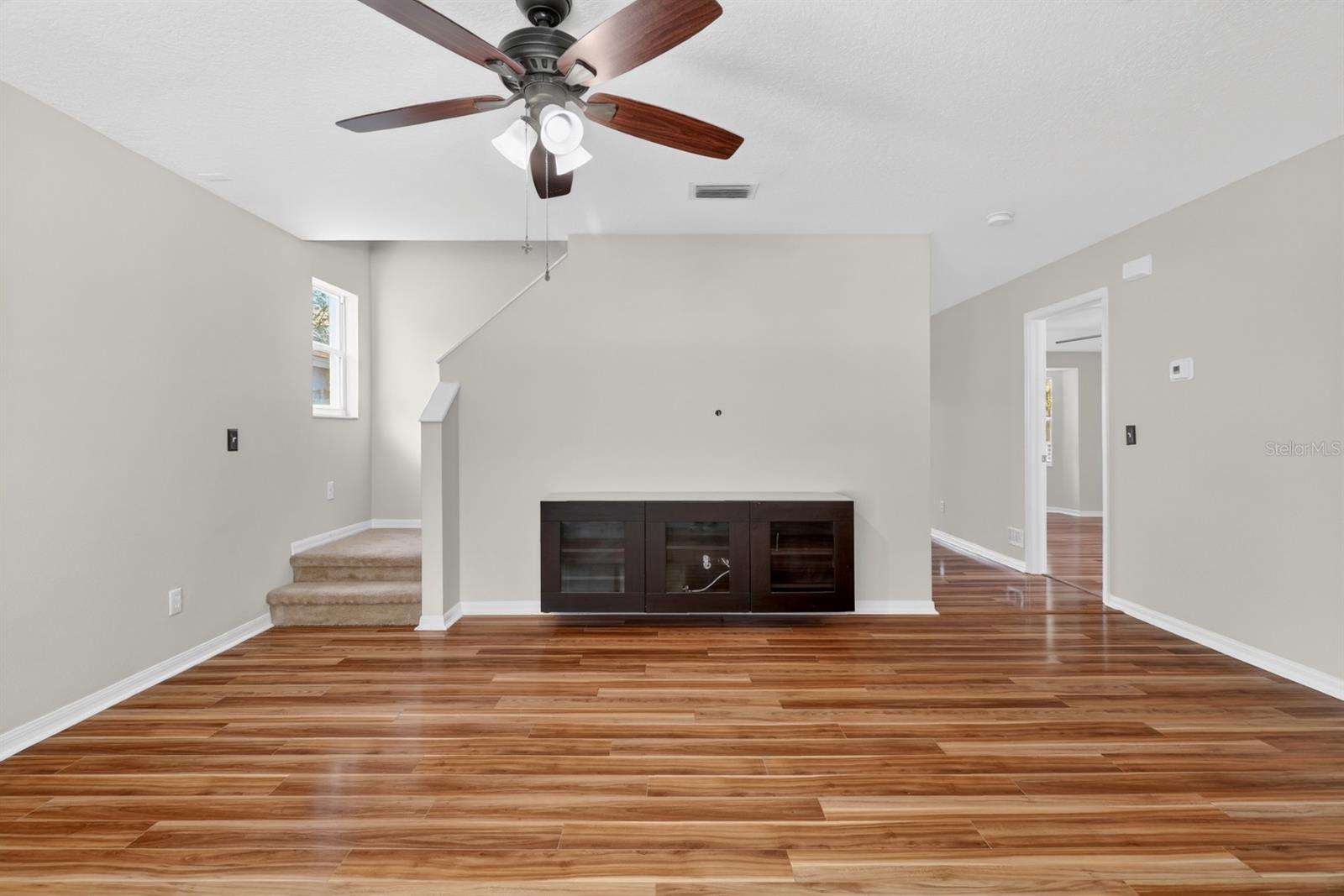 Image 14 of 76 For 2629 Golden Antler Lane