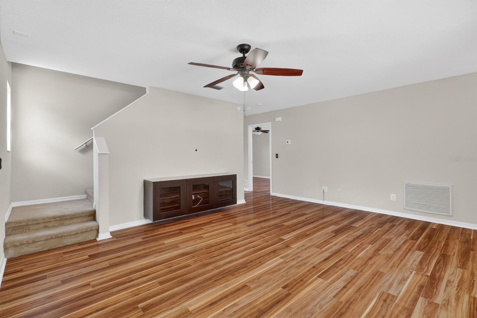 Image 15 of 76 For 2629 Golden Antler Lane