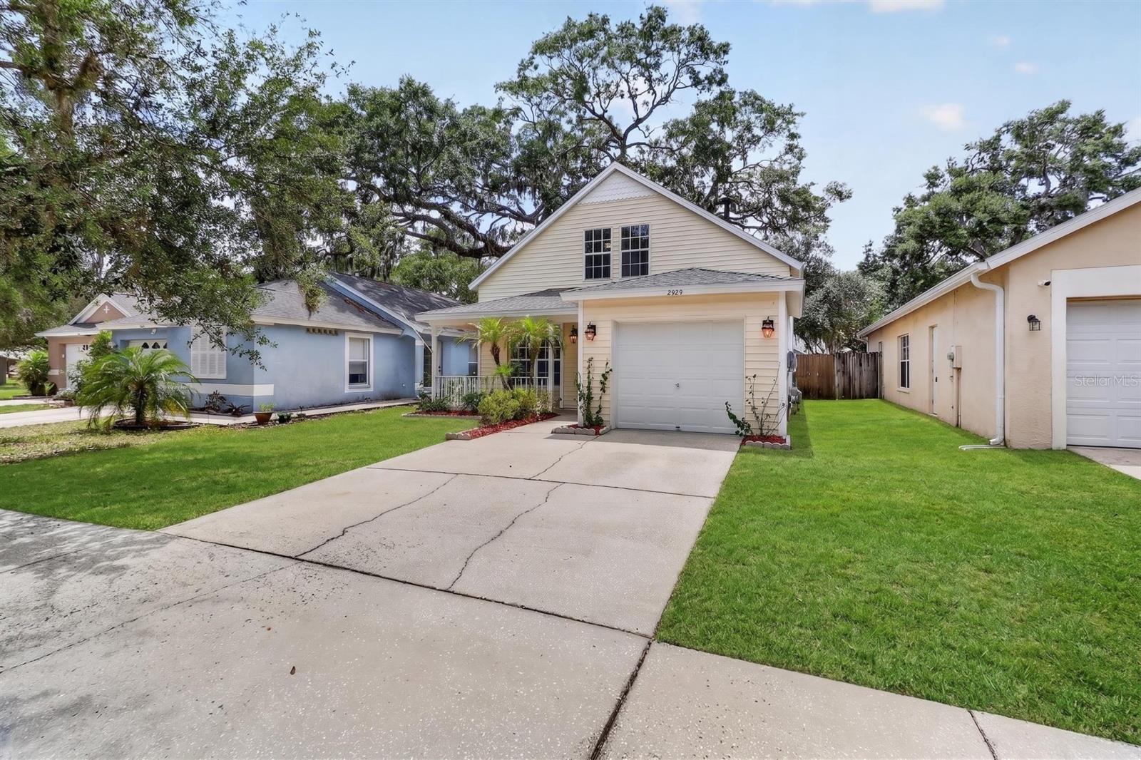 Image 4 of 76 For 2629 Golden Antler Lane