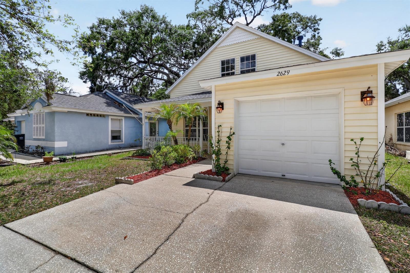 Image 5 of 76 For 2629 Golden Antler Lane