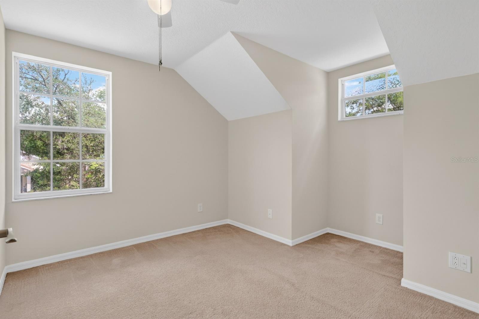 Image 52 of 76 For 2629 Golden Antler Lane