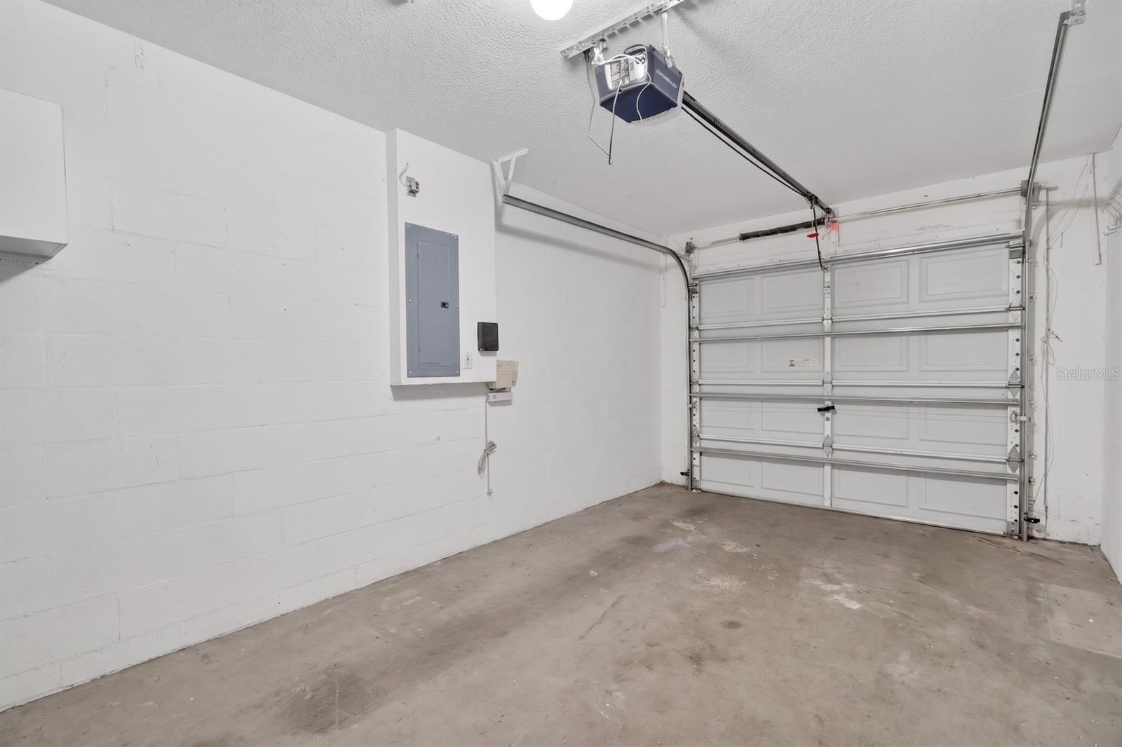Image 61 of 76 For 2629 Golden Antler Lane