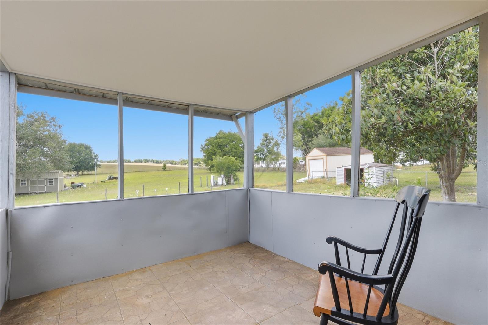 Image 17 of 25 For 14647 Billie Lane