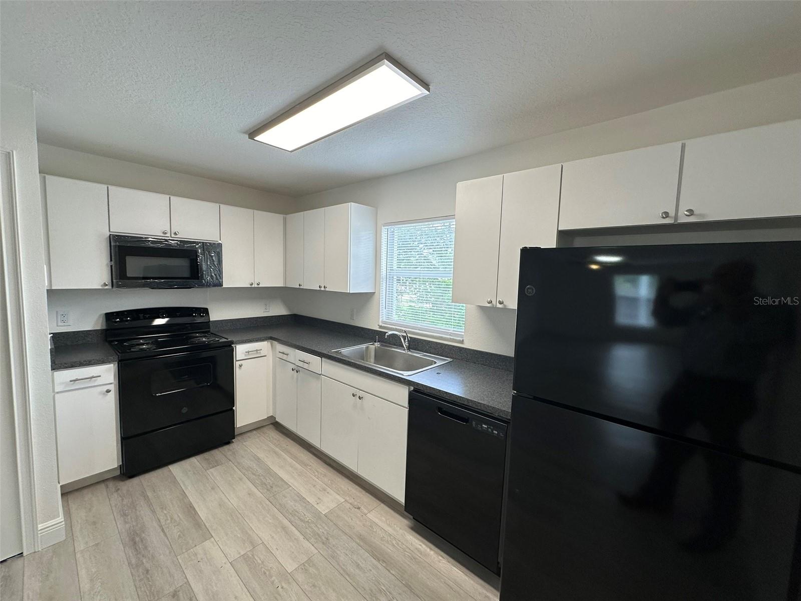 Image 12 of 22 For 3717 56th Street B