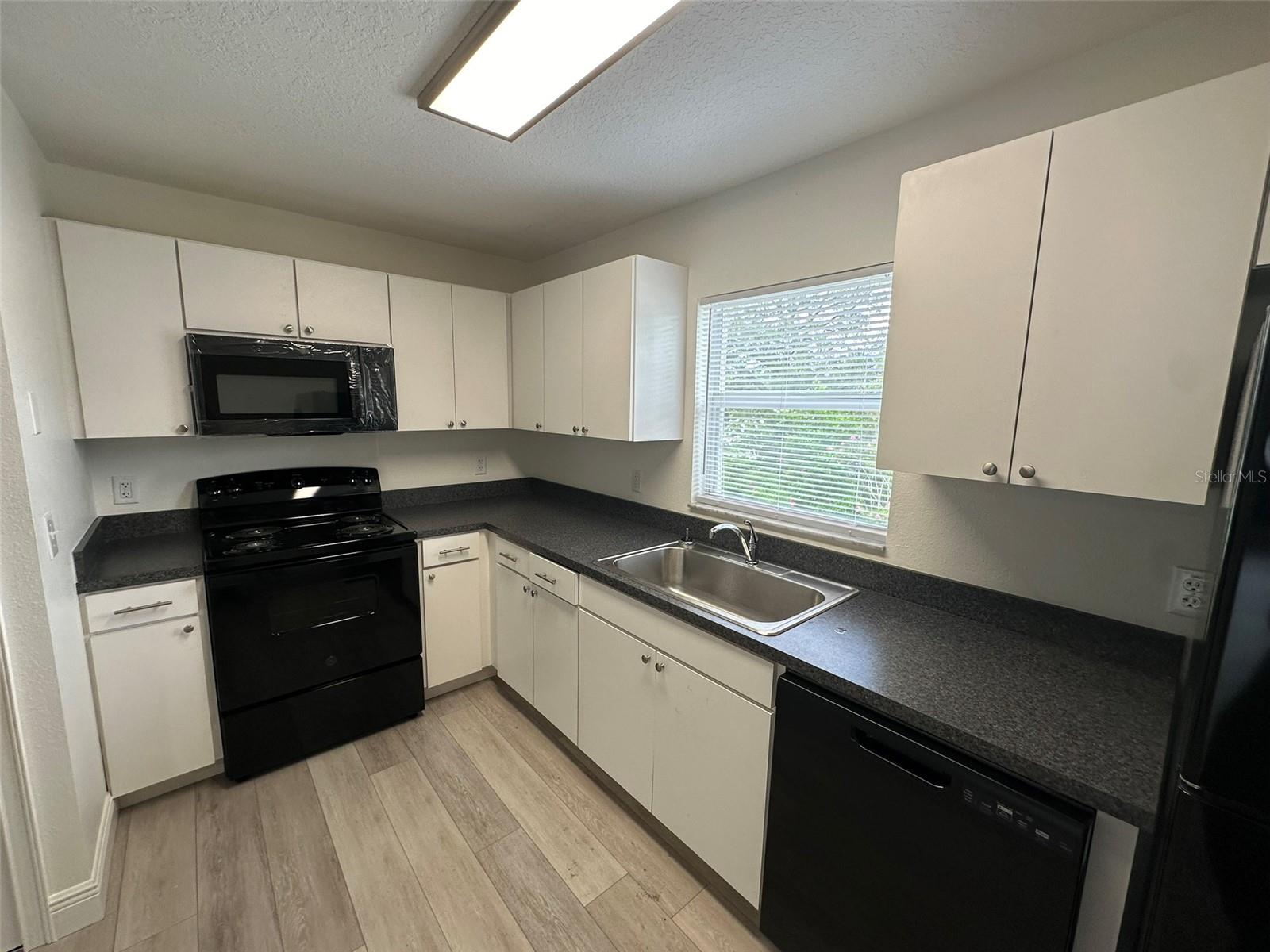 Image 13 of 22 For 3717 56th Street B