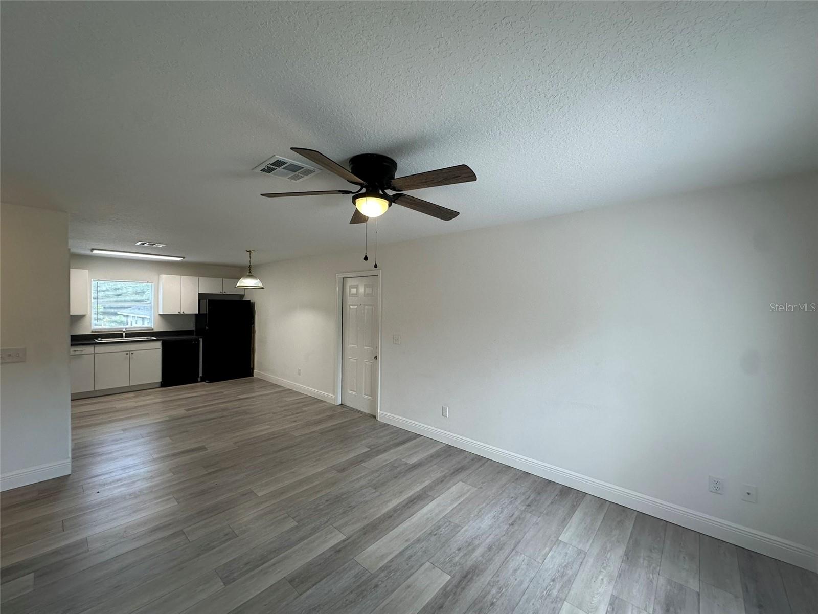 Image 7 of 22 For 3717 56th Street B