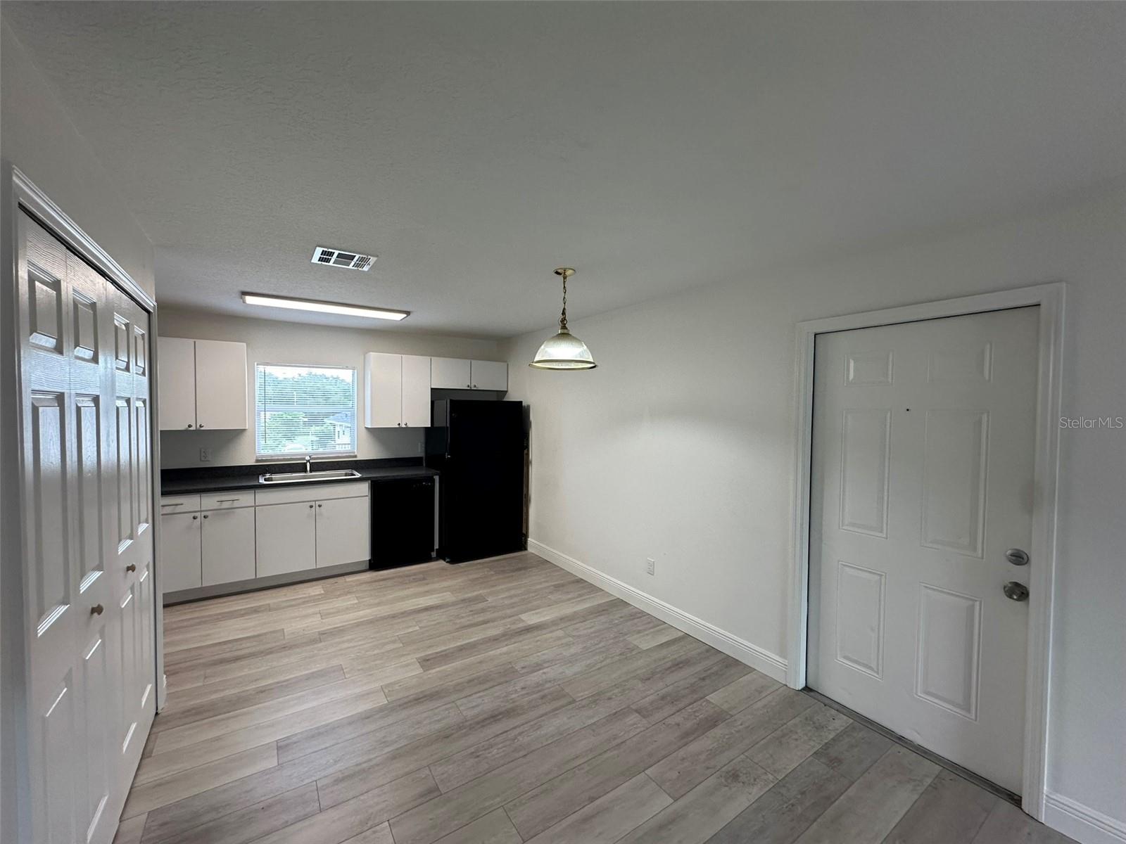 Image 8 of 22 For 3717 56th Street B