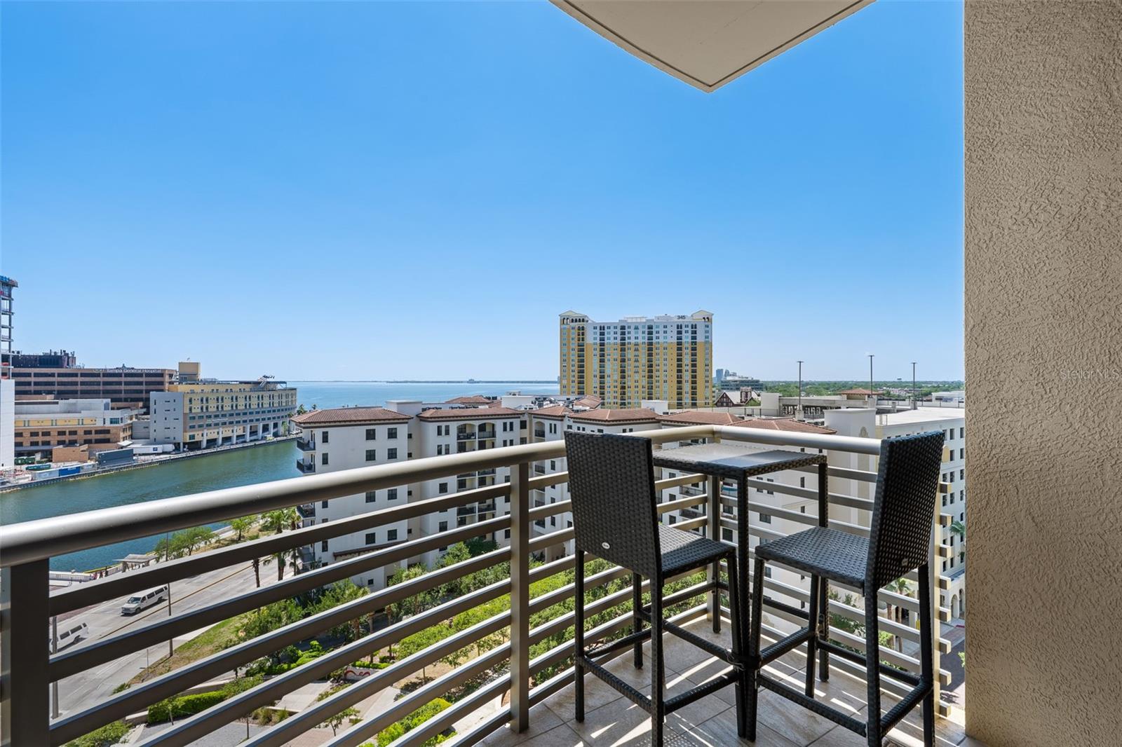 Image 18 of 27 For 275 Bayshore Boulevard 1006