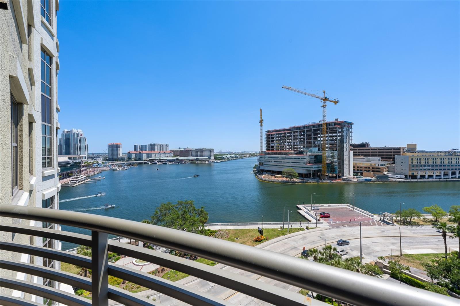Image 19 of 27 For 275 Bayshore Boulevard 1006