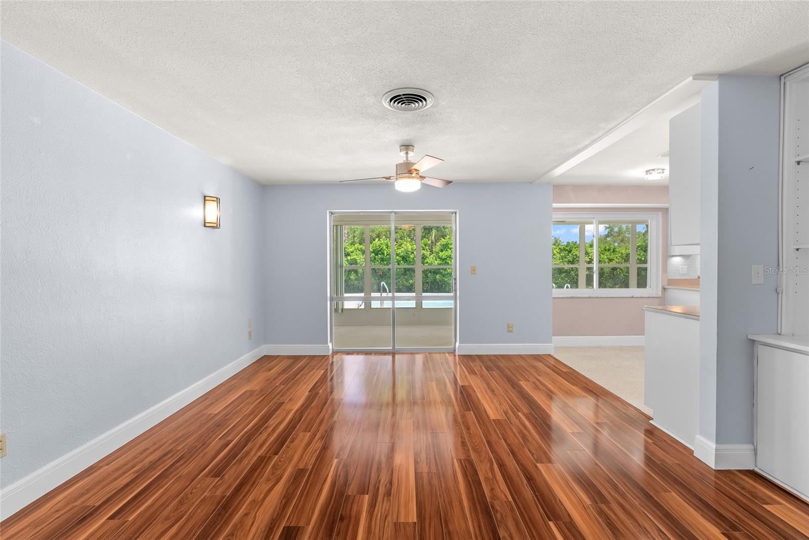 Image 14 of 47 For 1341 Ranchwood Drive