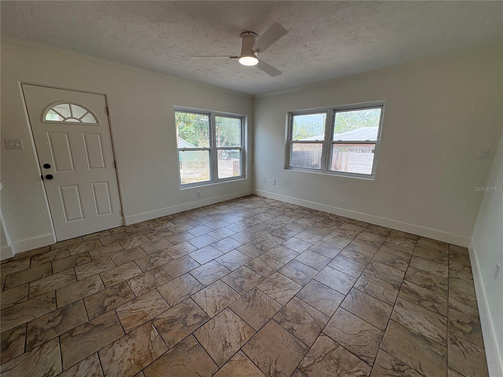 Image 8 of 16 For 1140 3rd Street N