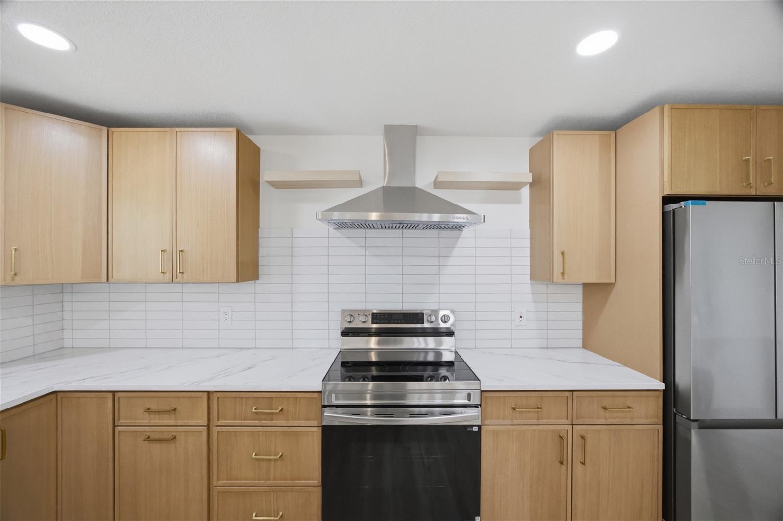 Image 15 of 50 For 7520 20th Street N