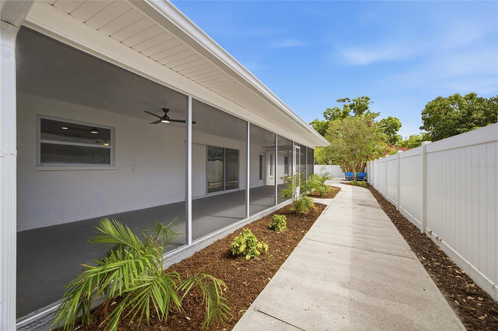 Image 44 of 50 For 7520 20th Street N