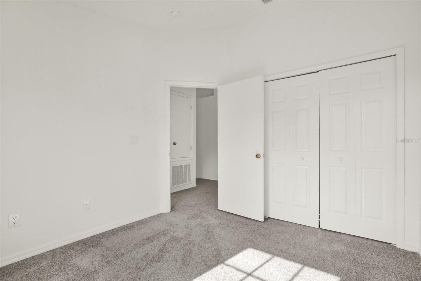 Image 16 of 41 For 1439 Sedgwick Drive