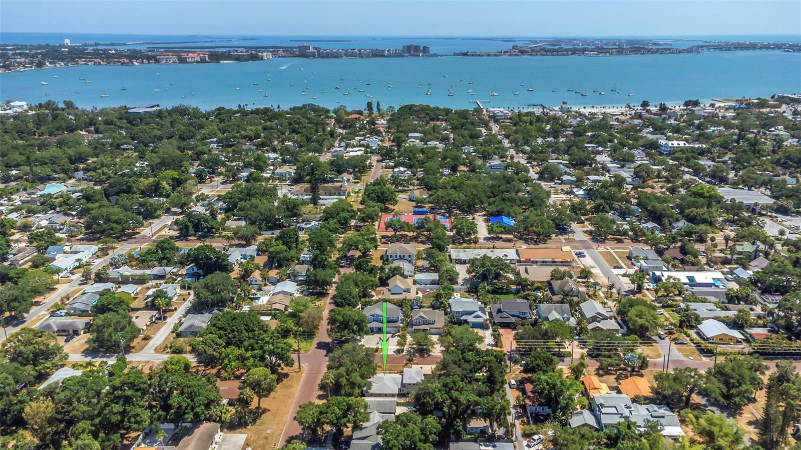 Listing photo id 56 for 2525 53rd Street S