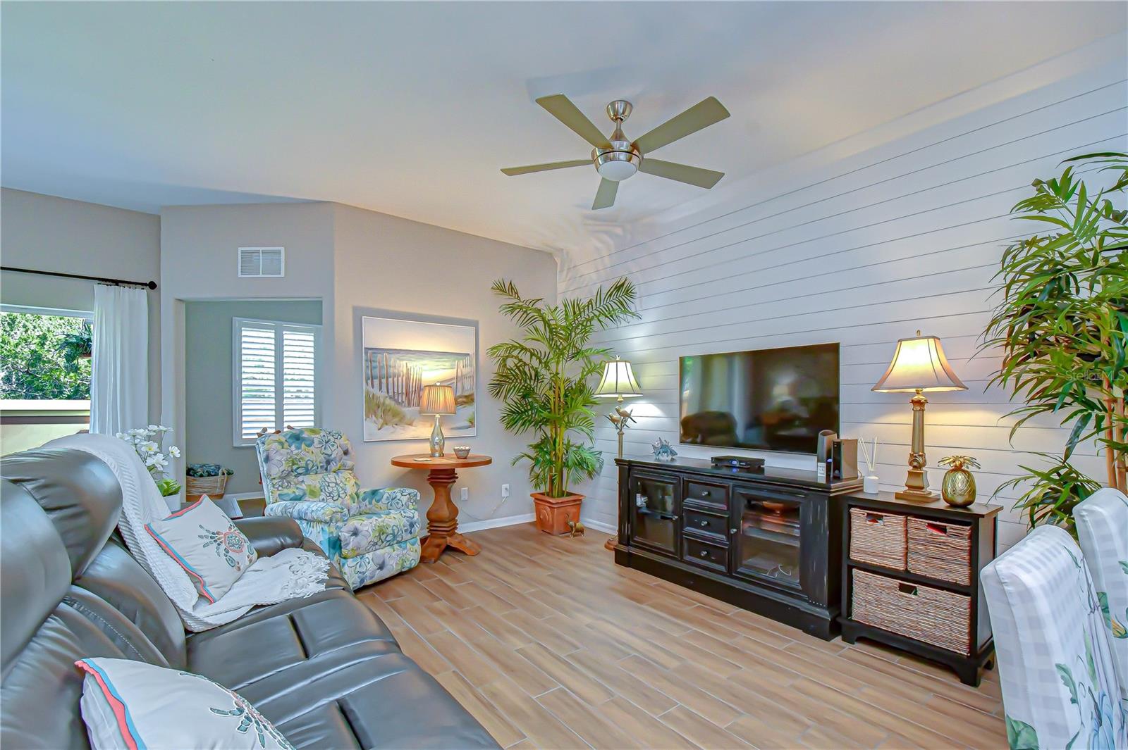 Image 12 of 48 For 2938 Lochcarron Drive