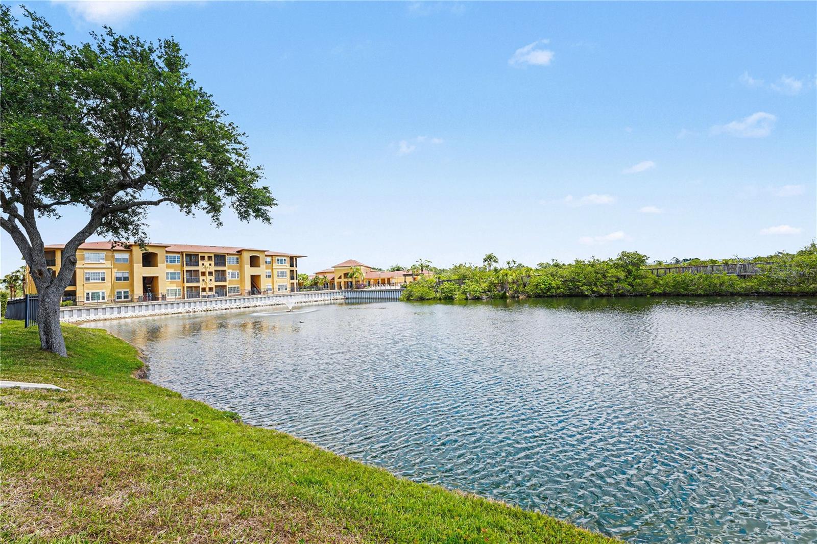 Image 16 of 27 For 4333 Bayside Village Drive 120