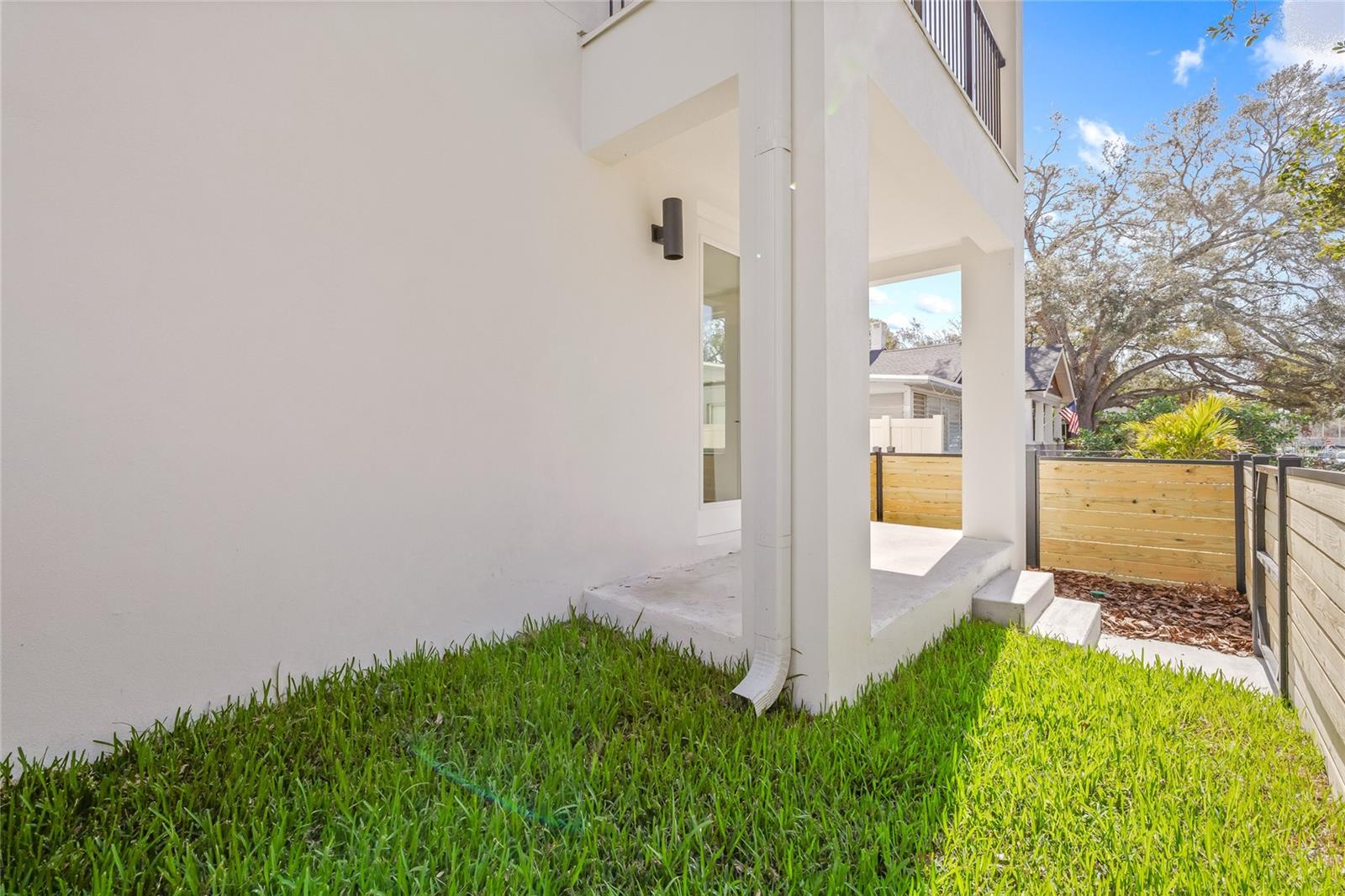 Image 12 of 43 For 301 15th Street N