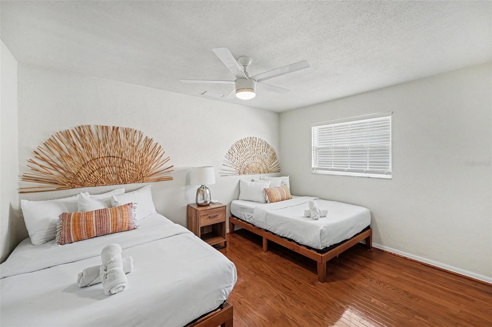 Image 22 of 27 For 10392 136th Street