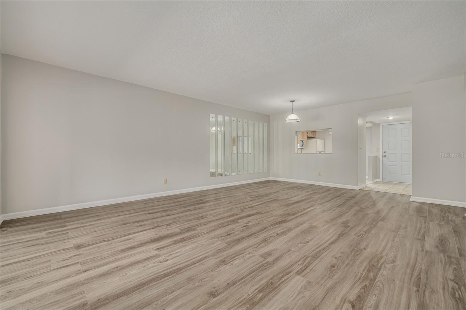 Image 13 of 31 For 3590 Magnolia Ridge Circle C-1103
