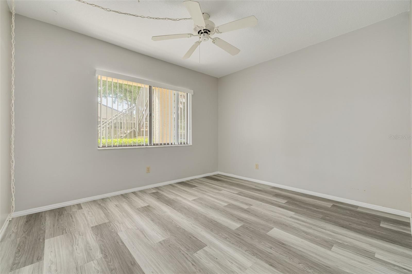 Image 18 of 31 For 3590 Magnolia Ridge Circle C-1103