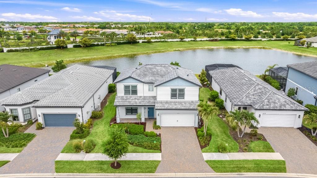 Image 2 of 50 For 6270 Crested Eagle Lane