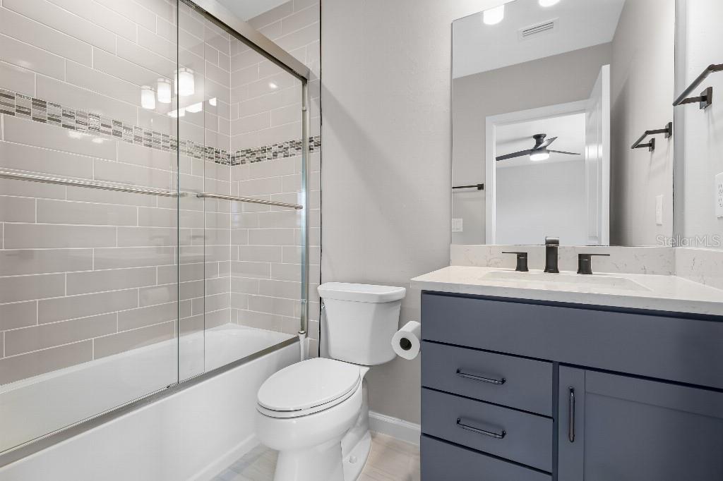 Image 31 of 50 For 6270 Crested Eagle Lane