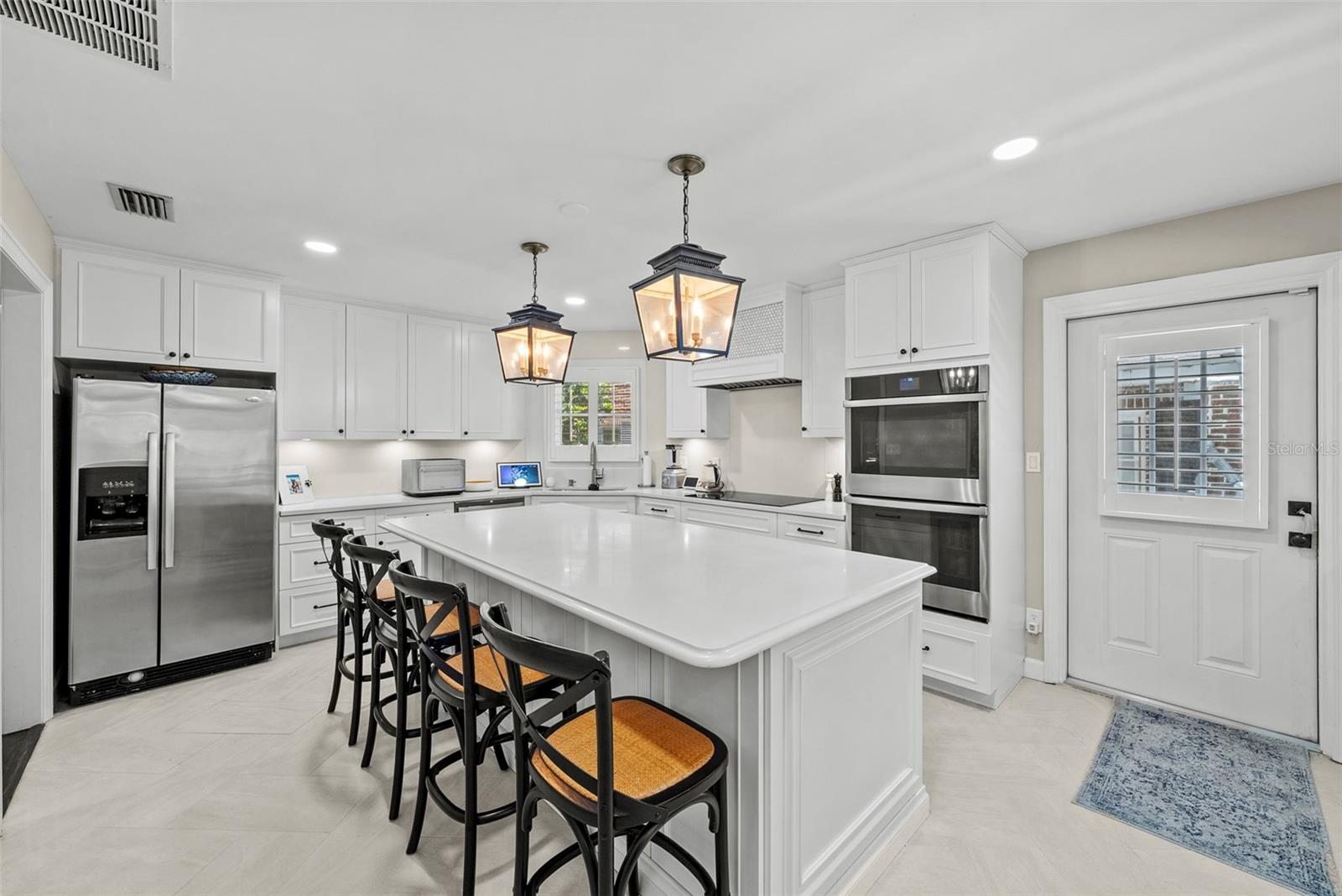 Image 17 of 59 For 47 Aegean Avenue