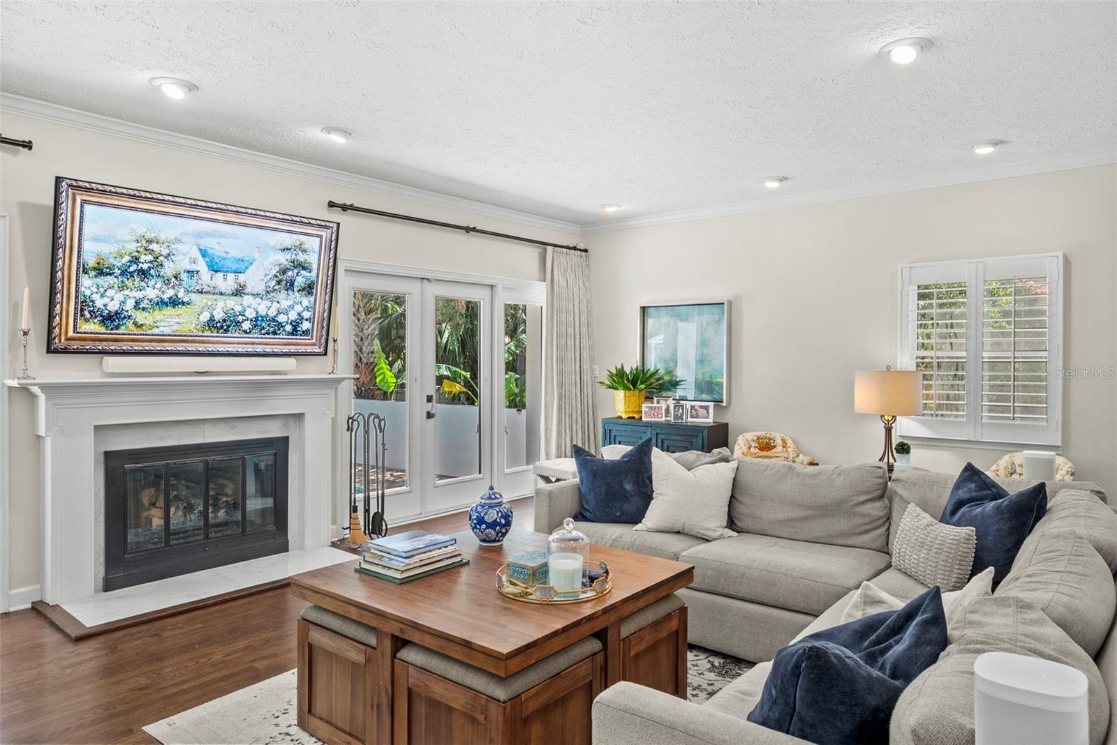 Image 9 of 59 For 47 Aegean Avenue