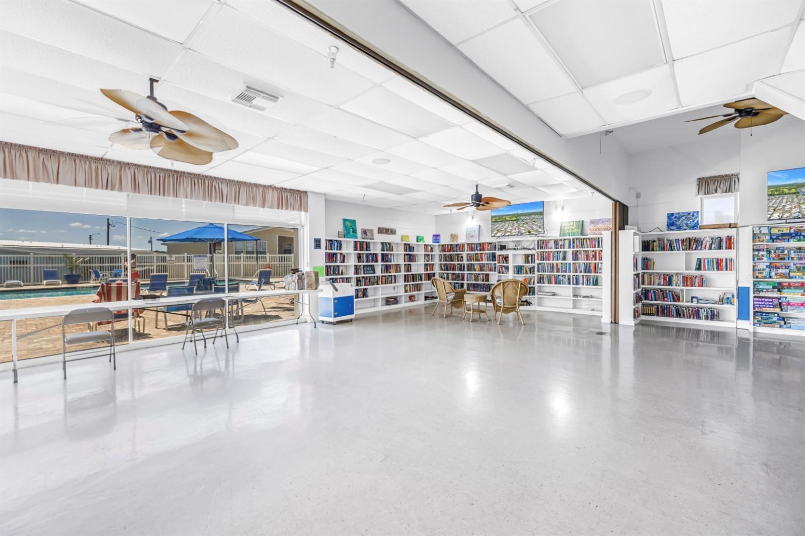 Image 30 of 44 For 7225 Mount Fairfield Road Ne 541