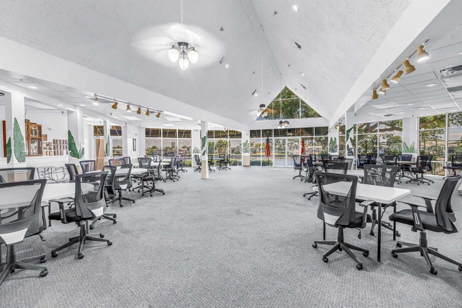 Image 31 of 44 For 7225 Mount Fairfield Road Ne 541