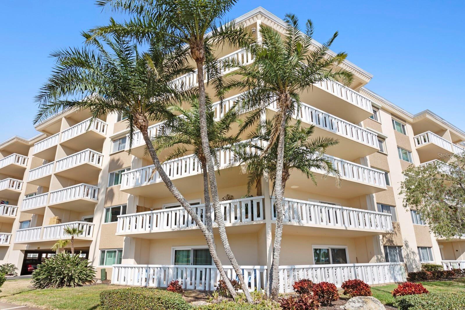 Listing Details for 1200 Shore Drive Ne 403, ST PETERSBURG, FL 33701