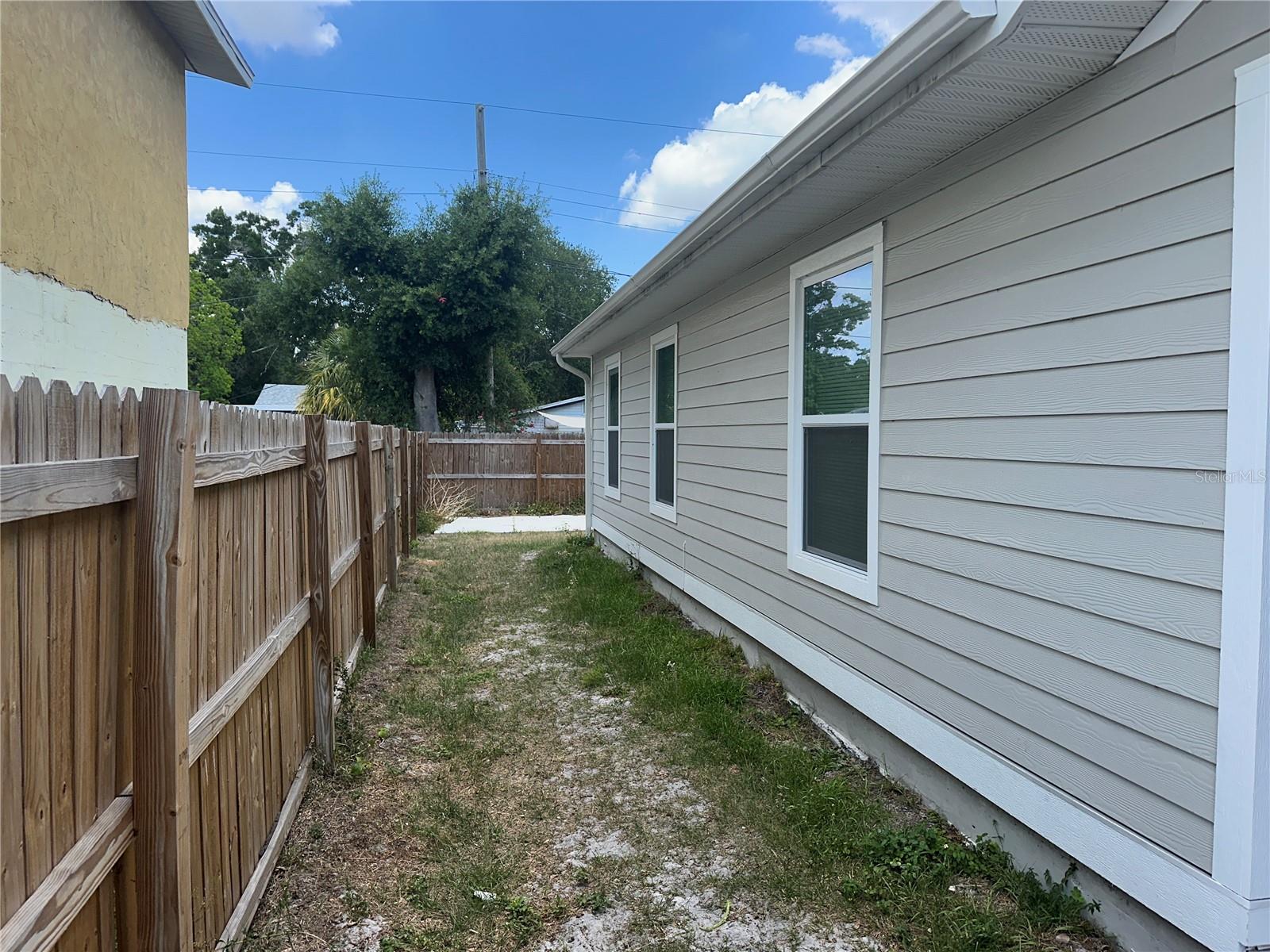 Image 2 of 14 For 3735 39th Avenue N