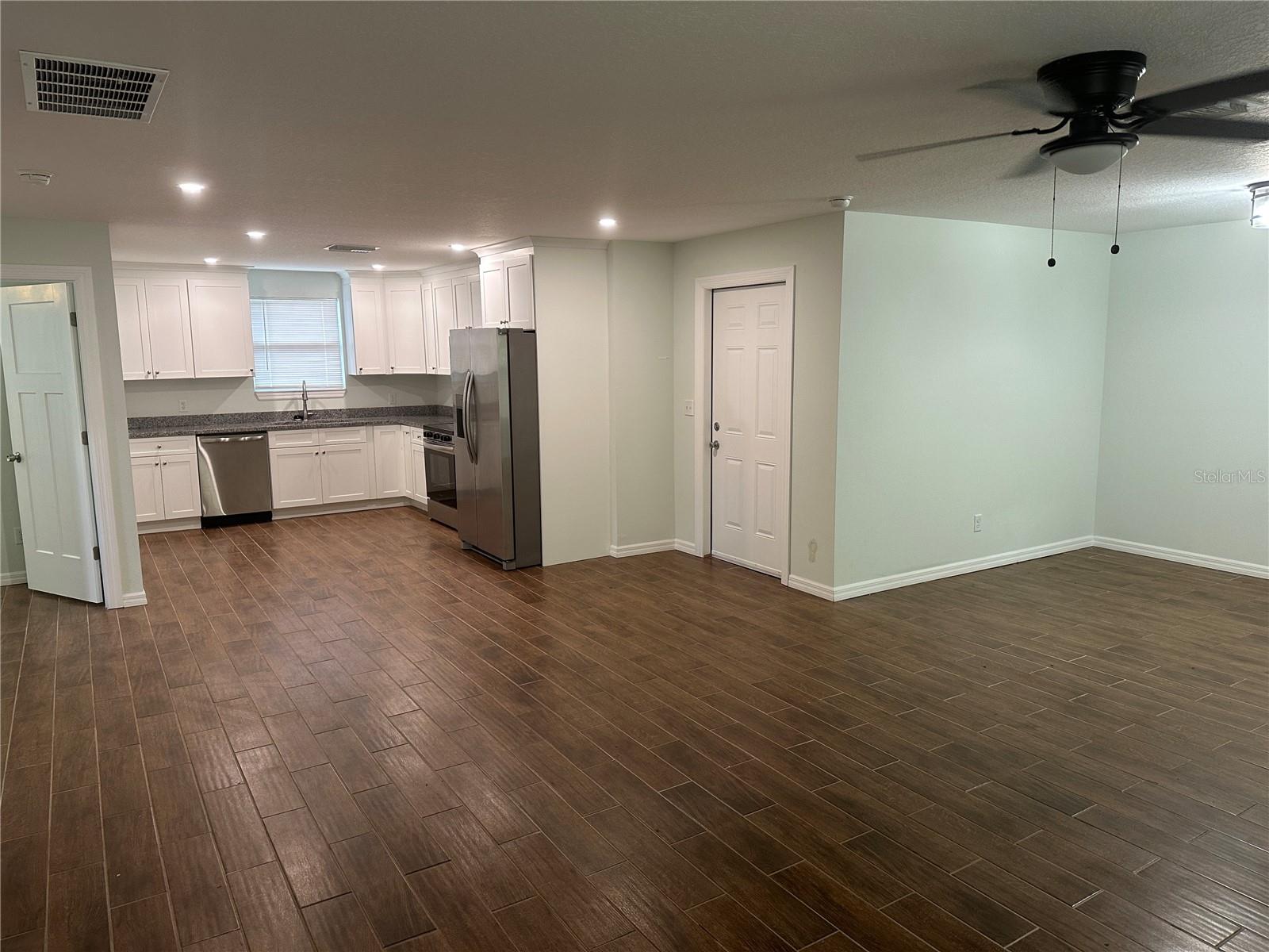 Image 5 of 14 For 3735 39th Avenue N