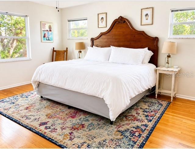 Listing photo id 27 for 3301 Maple Street Ne
