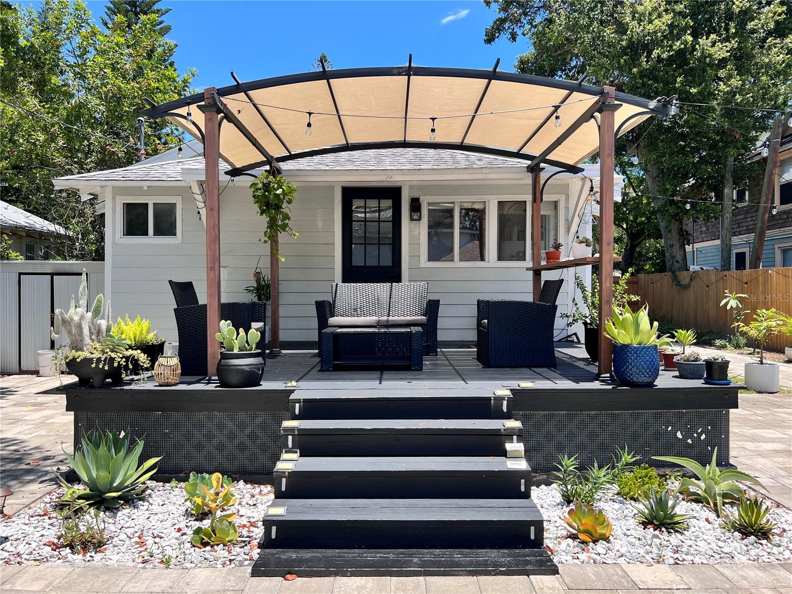 Image 17 of 23 For 710 14th Street N