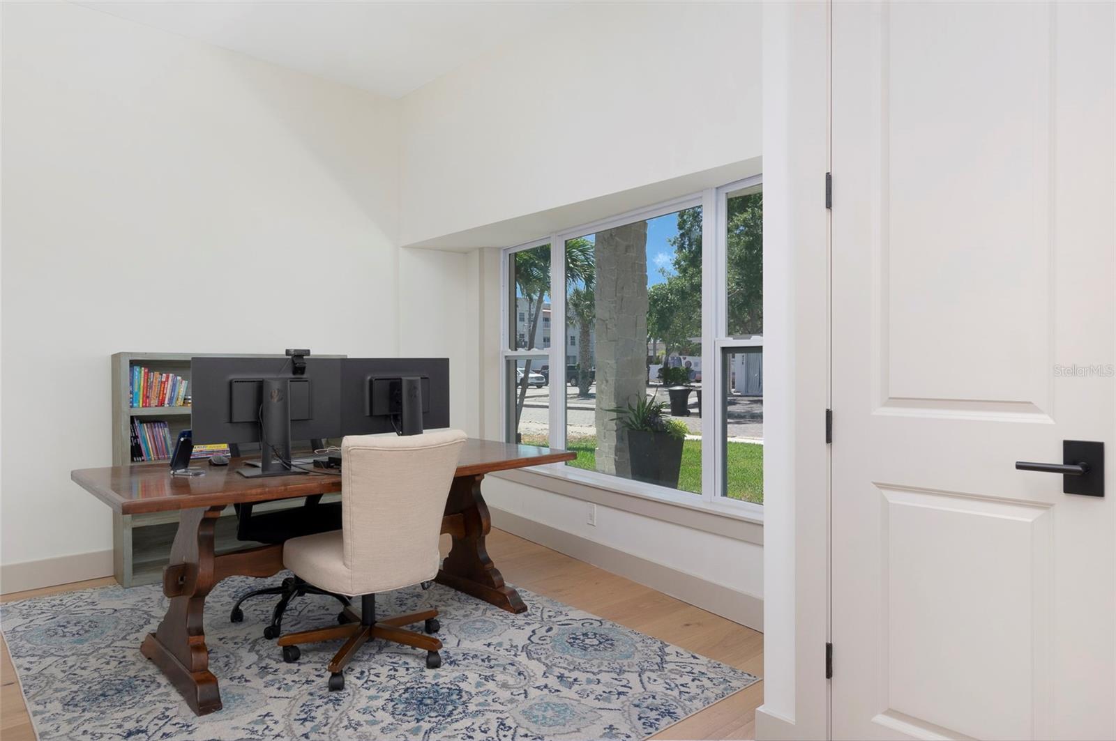 Image 16 of 36 For 449 12th Avenue N