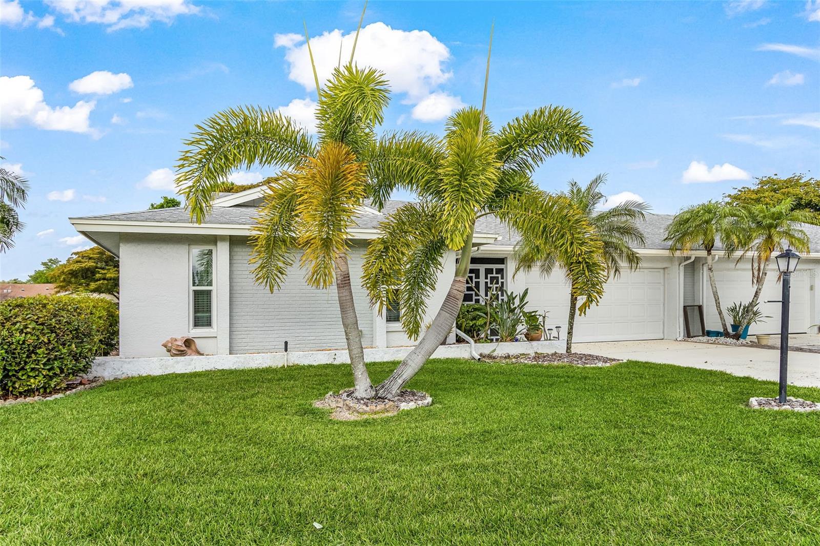 Image 3 of 25 For 5685 Baden Court