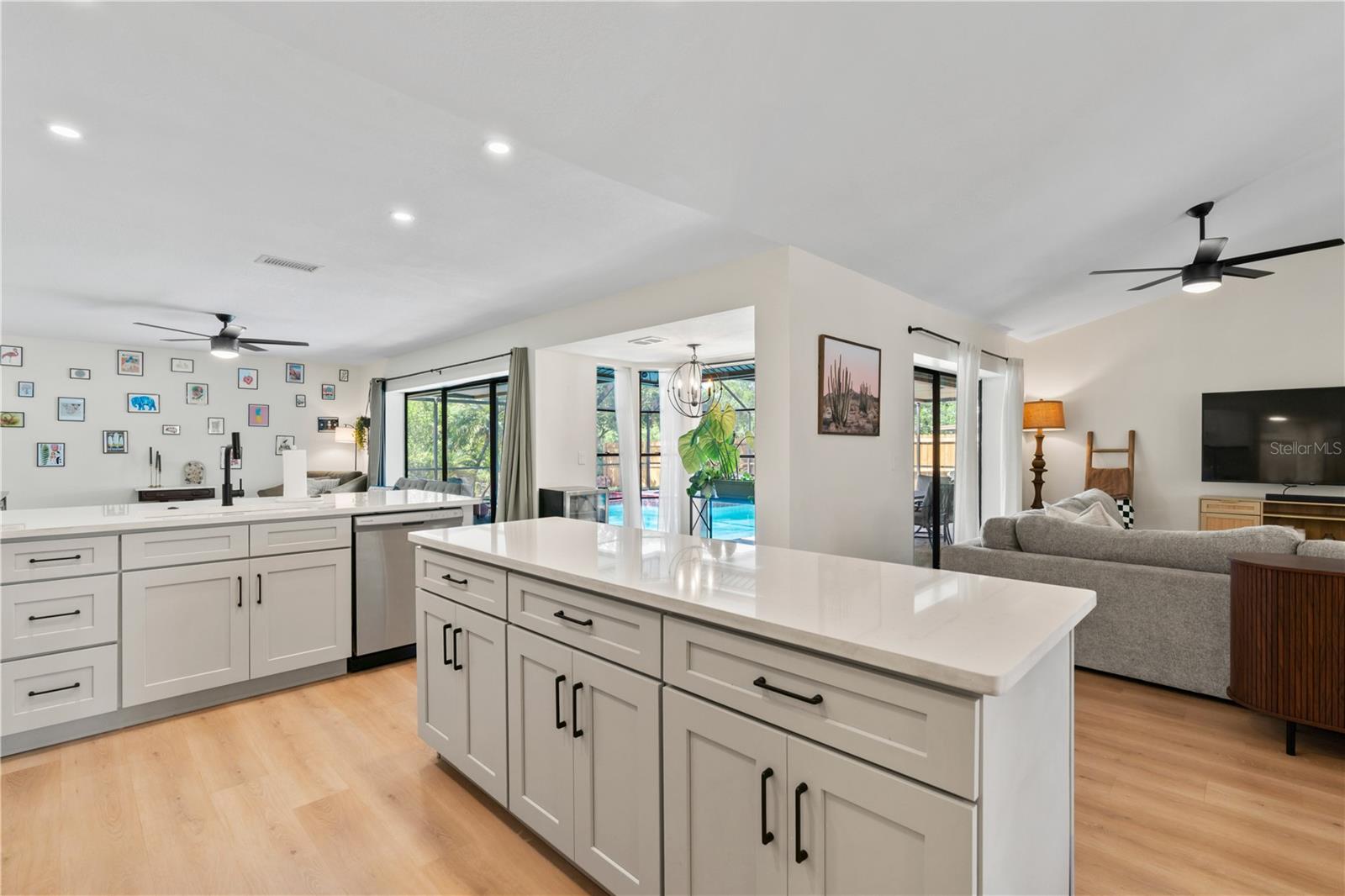 Image 14 of 49 For 1615 Dawnridge Court