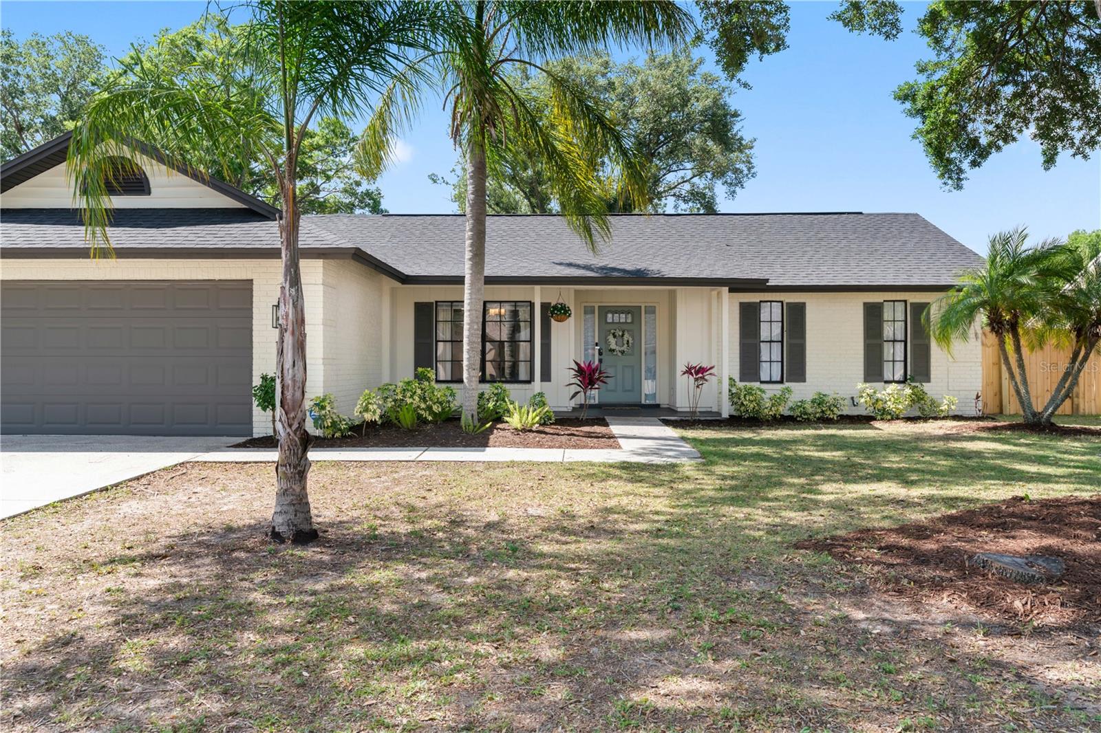 Image 4 of 49 For 1615 Dawnridge Court