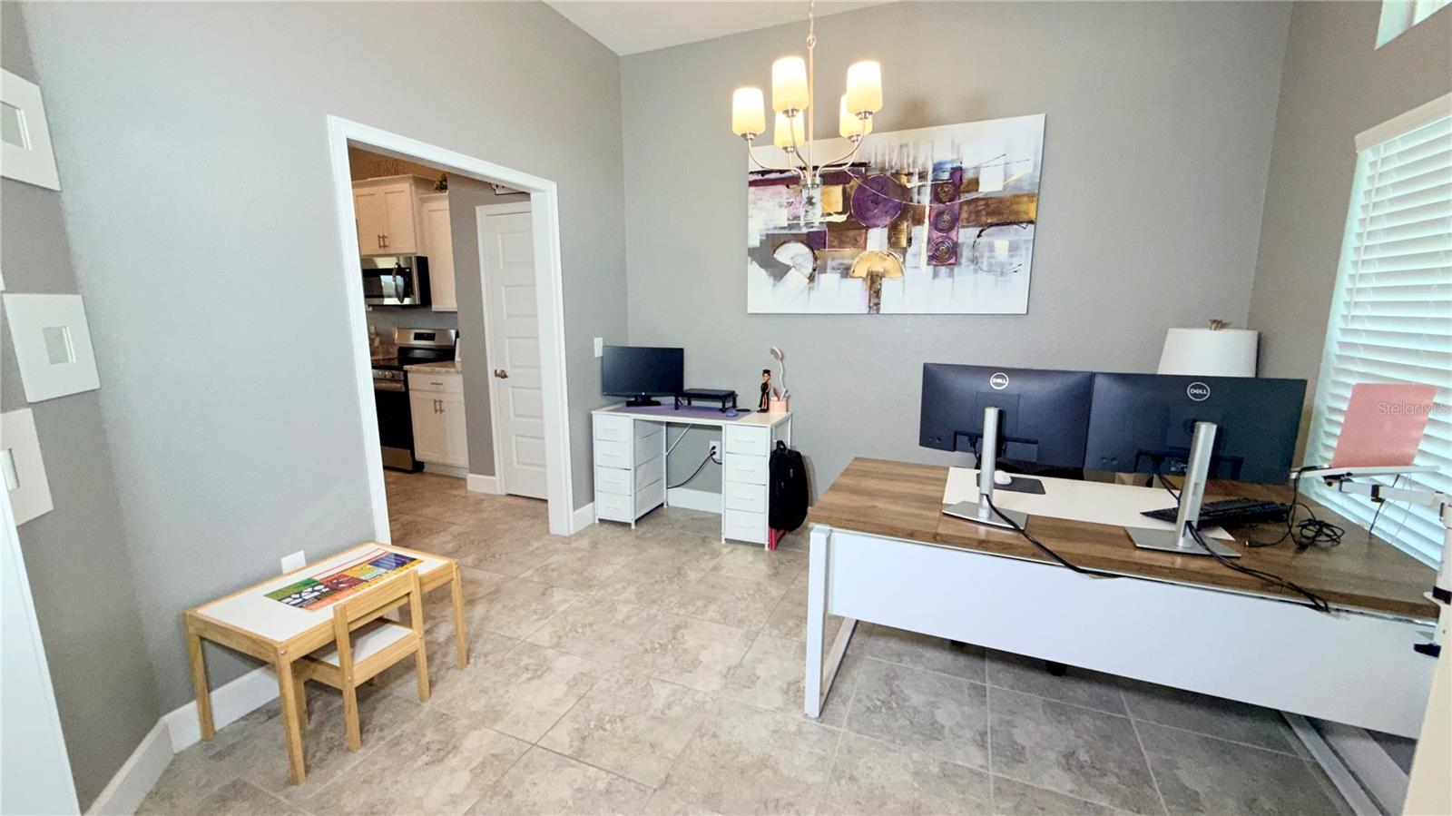 Image 8 of 43 For 4015 Tullamore Lane