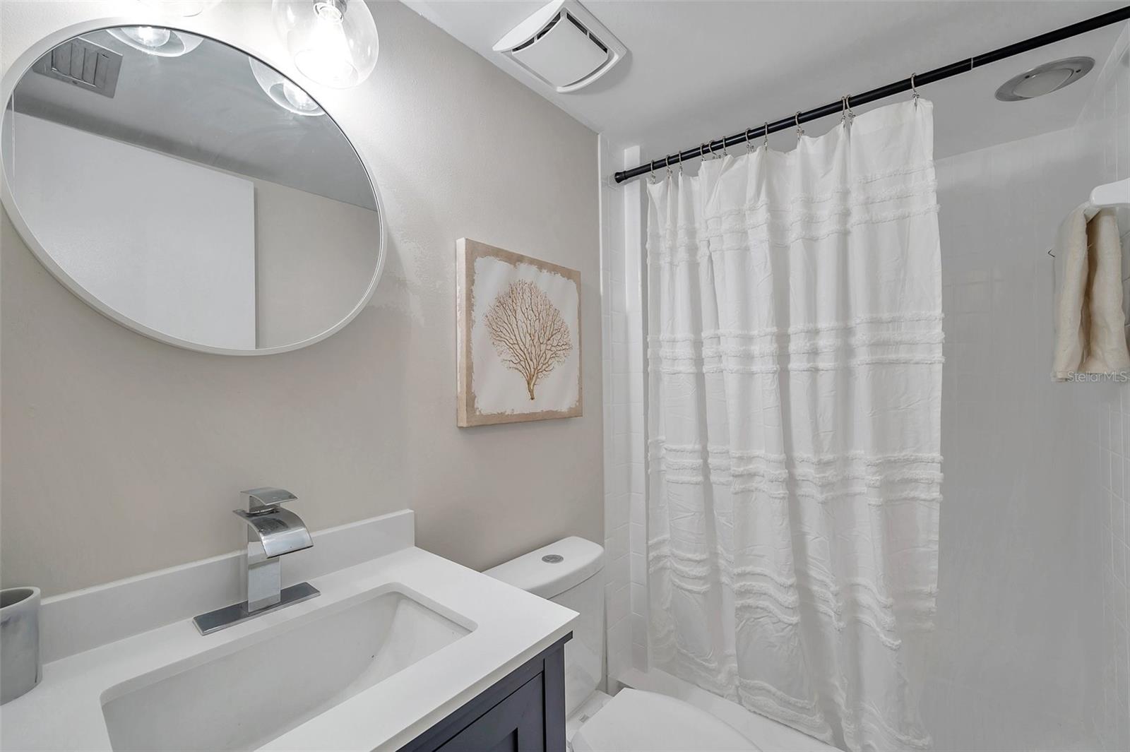 Image 32 of 51 For 400 64th Avenue 907 W