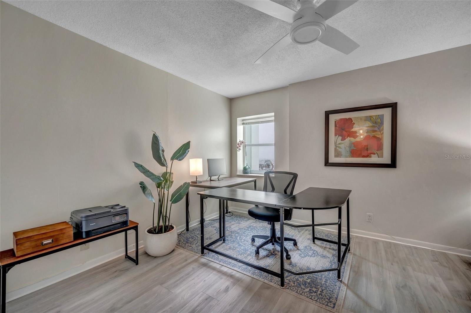 Image 34 of 51 For 400 64th Avenue 907 W