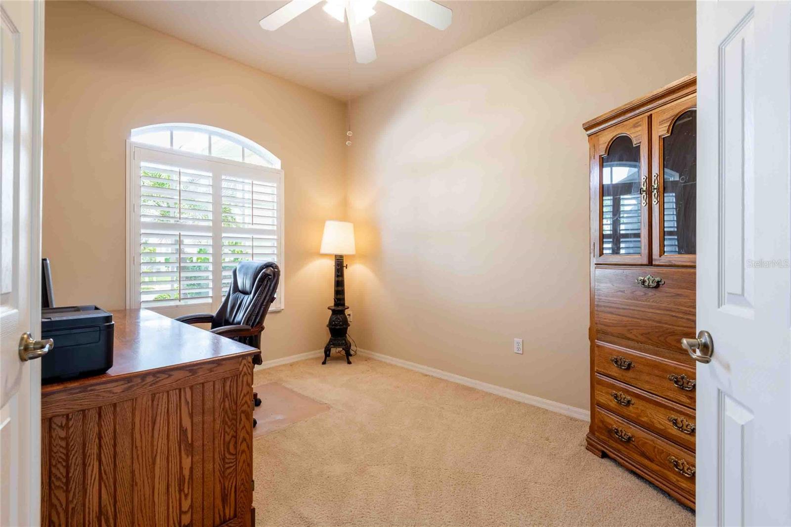 Listing photo id 19 for 7425 Melogold Circle