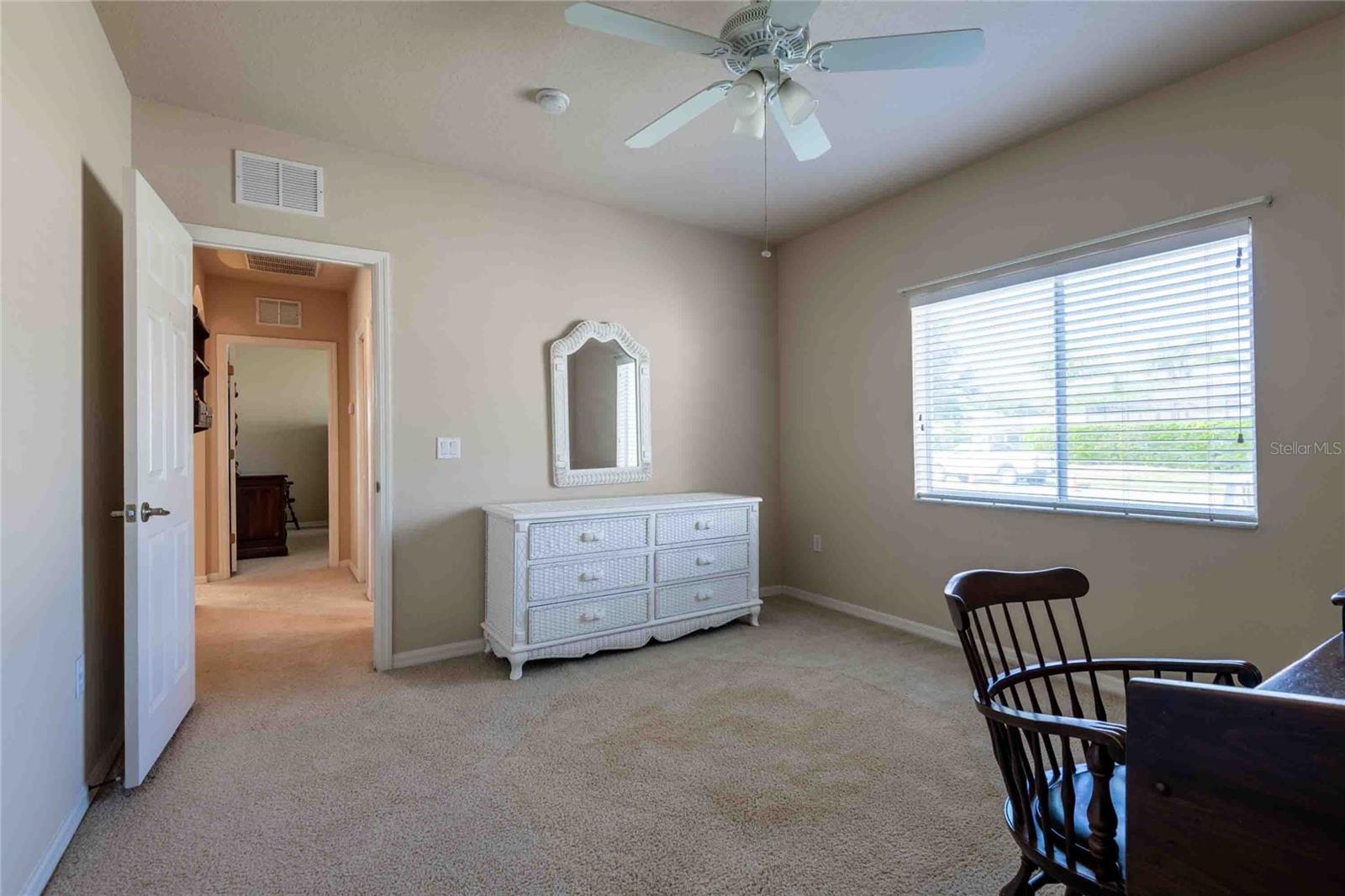 Listing photo id 30 for 7425 Melogold Circle