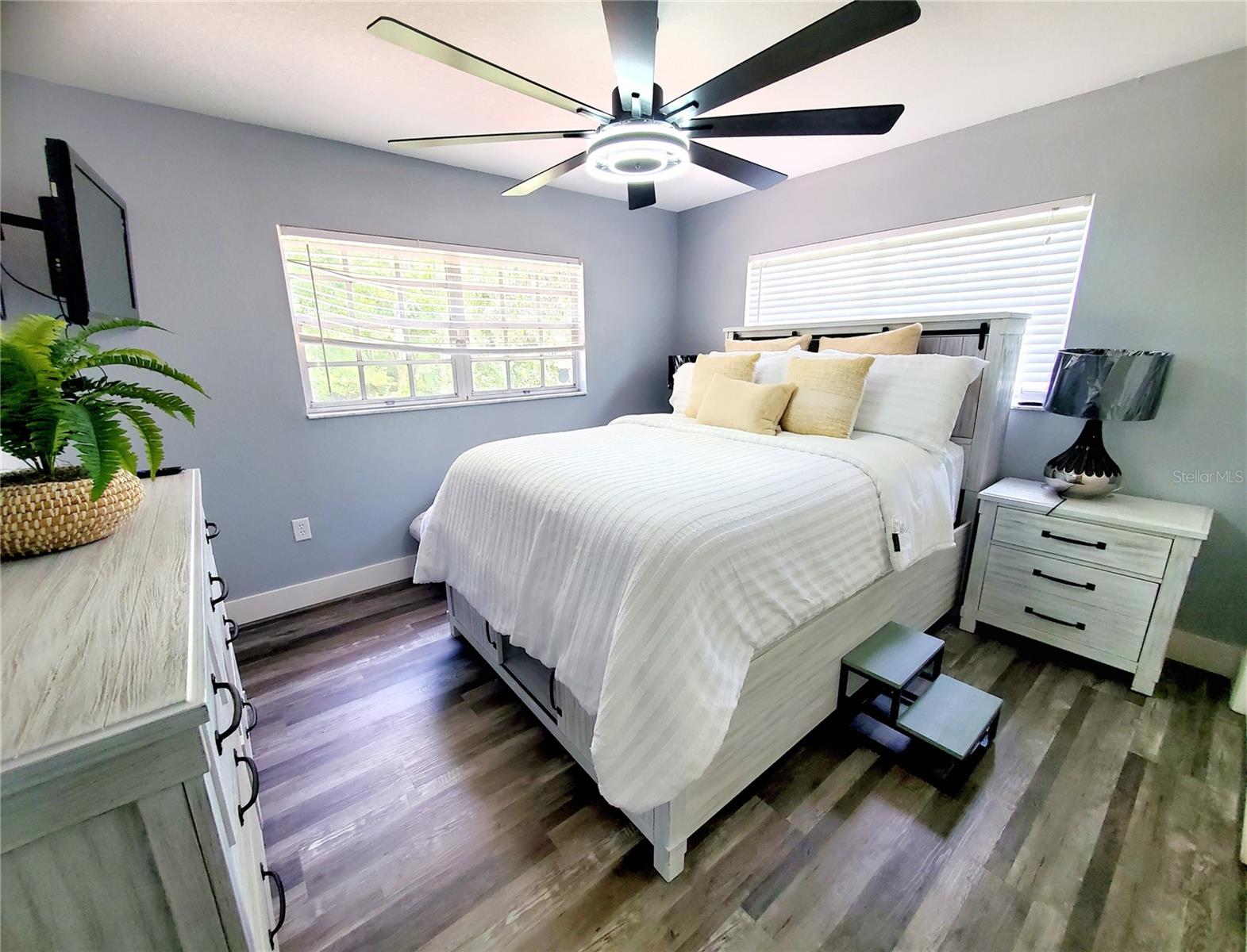 Image 20 of 37 For 2837 Longleaf Lane