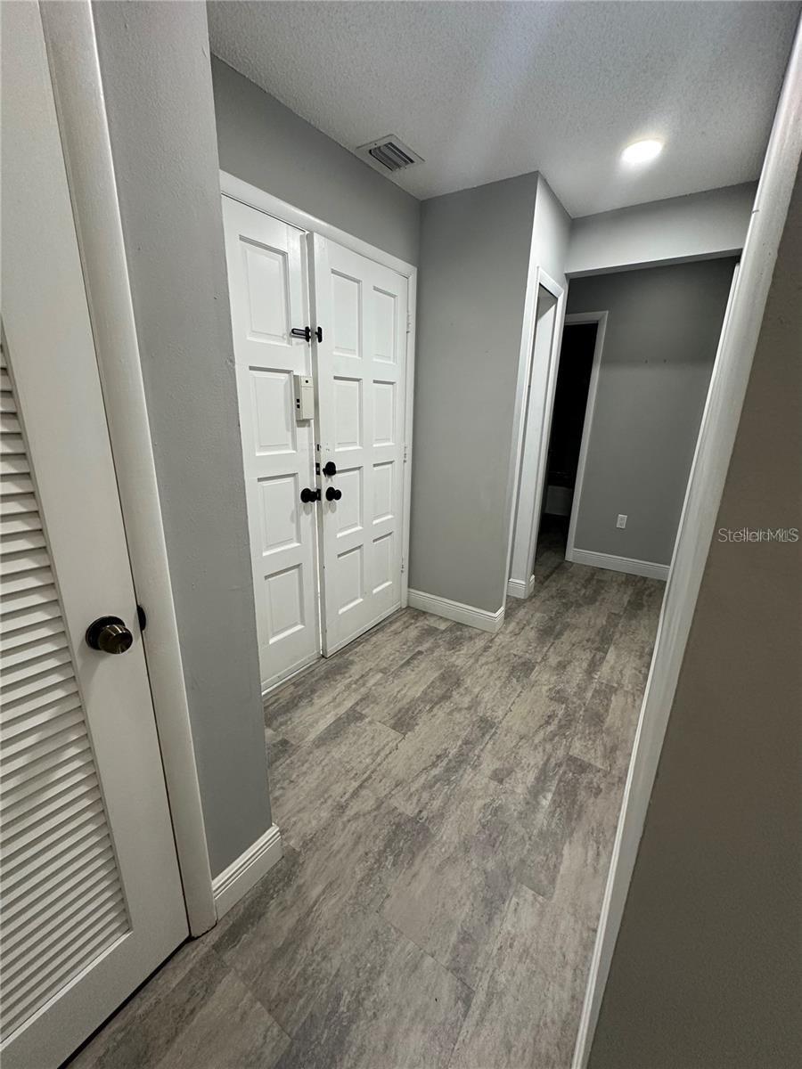 Image 12 of 22 For 514 Windrush Bay Drive 514