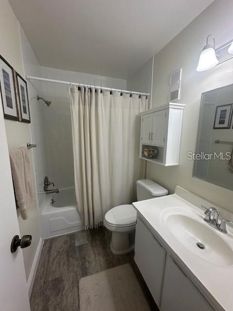 Image 14 of 22 For 514 Windrush Bay Drive 514